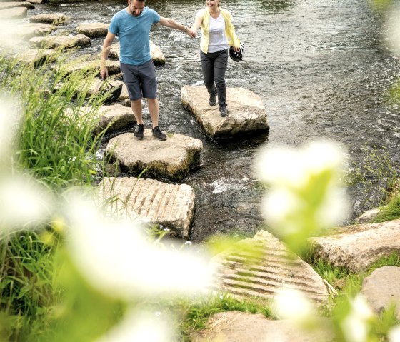 Kurpark Gerolstein Kyllübergang, © Eifel Tourismus GmbH, Dominik Ketz