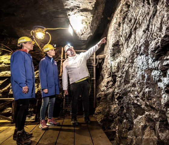 Besuch im Besucherbergwerk Mühlenberger Stollen, Bleialf, © Eifel Tourismus GmbH, Dominik Ketz