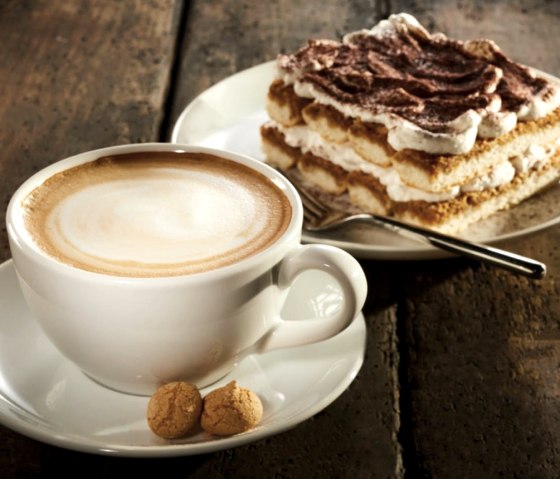 Kaffee+Kuchen, © Urheber: exclusive-design ü/fotolia