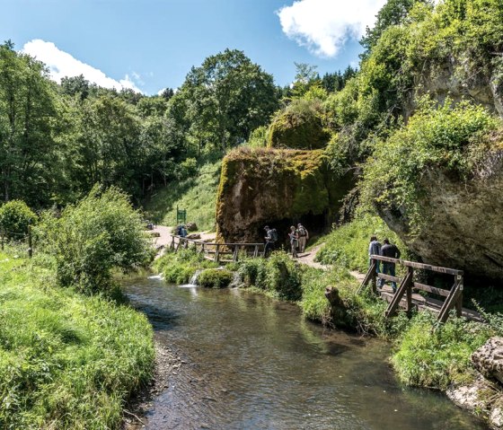 nohn_wasserfall-dreimuehlen_ahbach_wandern_natur