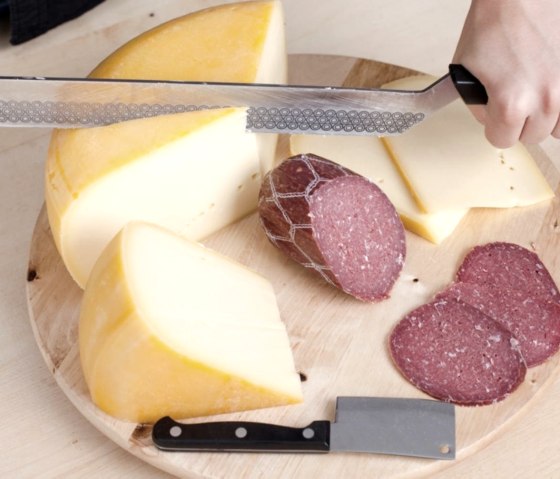 Käse und Salami Snack, © Gröner Hof