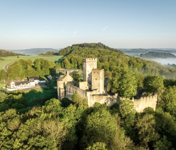 Kasselburg,Pelm, © Eifel Tourismus GmbH, Dominik Ketz