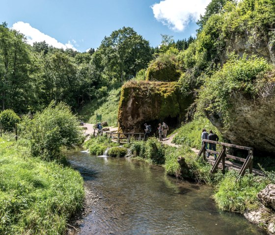 Wasserfall mit Ahbach, © Achim Meurer