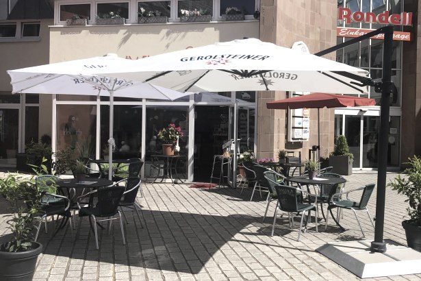 Bistro im Flecken, © Zur zeitlich unbegrenzten und freien Nutzung