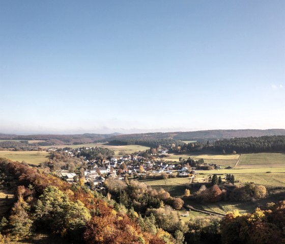 Blick auf Niederehe, © Eifel Tourismus GmbH, Dominik Ketz