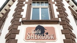 Eifelsteig-2019-116-Cafe Sherlock, Hillesheim, © Eifel Tourismus GmbH, Dominik Ketz