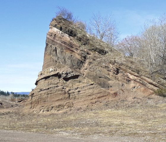 Gesteinsschichten Rockeskyller Kopf (2), © Touristik GmbH Gerolsteiner Land, Ute Klinkhammer