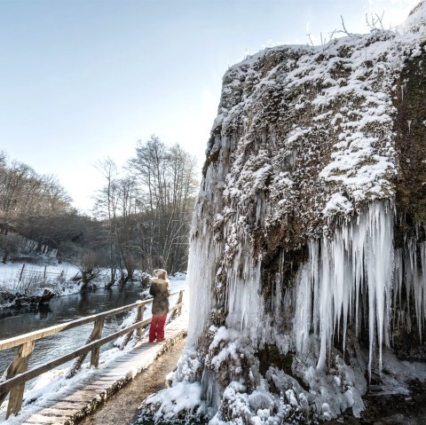 Nohner Wasserfall im Winter, © ©Eifel Tourismus GmbH, Dominik Ketz