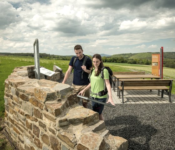 Wandern auf dem Hochkelberg Panorama-Pfad: Römische Villa Bodenbach, © Eifel Tourismus GmbH, D. Ketz