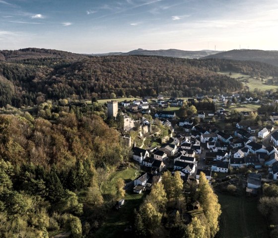 Blick auf Kerpen, © Eifel Tourismus GmbH, Dominik Ketz