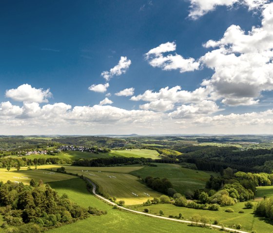 et-2019-412-vulkanpfad-naturschutzgebiet-steinbuechel-bei-schueller-eifel-tourismus-gmbh-dominik-ketz, © Eifel Tourismus GmbH, Dominik Ketz