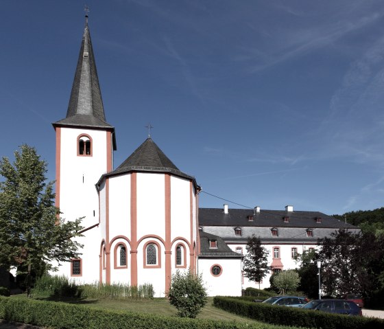 klosterkirche-niederehe, © esther-erharter-tourist-information-gerolsteiner-land